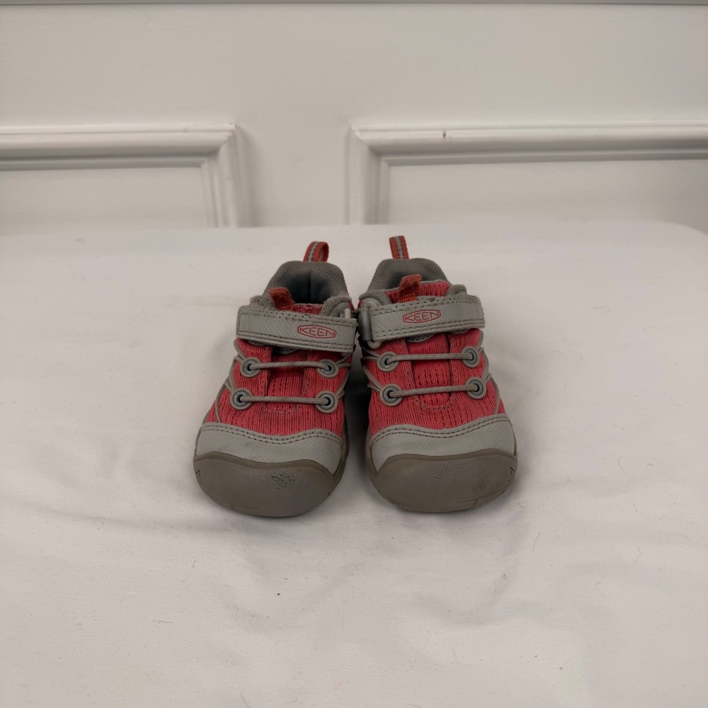 Keen Chandler CNX Toddler Sneakers Red Grey Athletic Shoes Size 6T 1025118